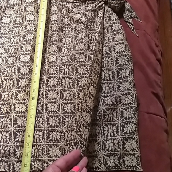 Skirt - Picture 3 of 5